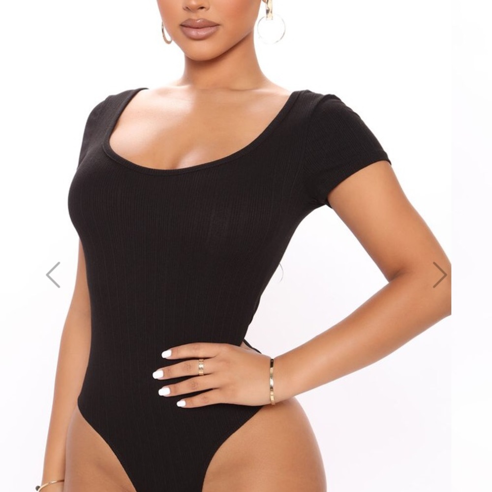 🌼Brittany ribbed bodysuit🌼
